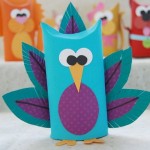 Bichinhos feitos com rolo de papel higiênico são lindos, são fofos e decoram com primor qualquer lugar (Foto: creativemeinspiredyou.com)