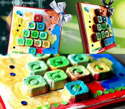 Árvore de Natal Feita com Caixas de Ovos Árvore de Natal Feita com Caixas de Ovos