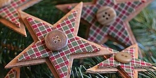 10 Enfeites de Natal de Papelão Reciclado 10 Enfeites de Natal de Papelão Reciclado