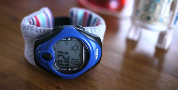 Você pode até vender esta pulseira de relógio de material reaproveitado (Foto: michelemademe.com) 